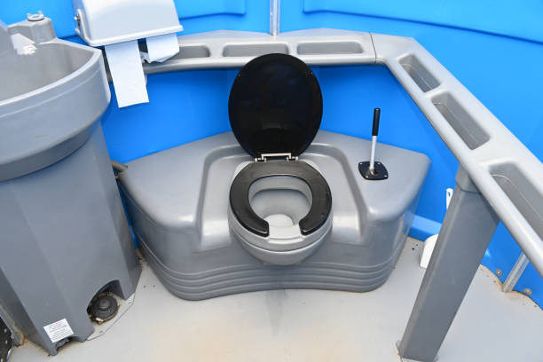 Types of Portable Toilets We Offer in West Memphis, AR